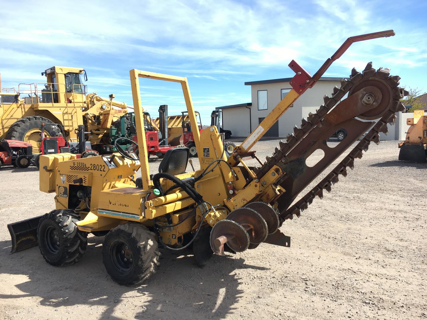 ./imagenes/INVOICE/2019/15977/ZANJADORA VERMEER_V-3550A (11).JPG